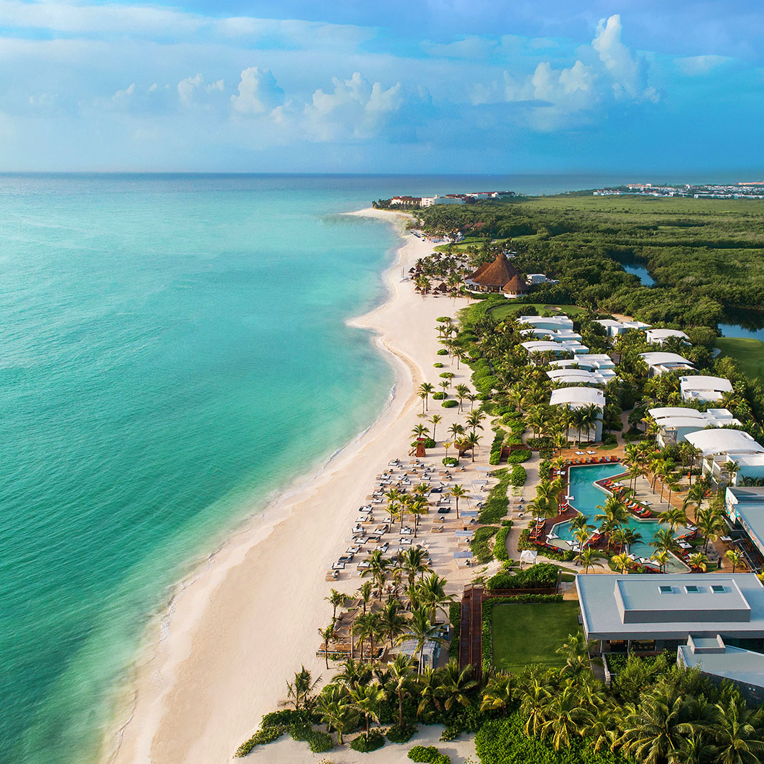 Andaz Mayakoba luxury boutique resort in Riviera Maya with lagoon views, modern design, and nature-immersive setting in Mayakoba complex.